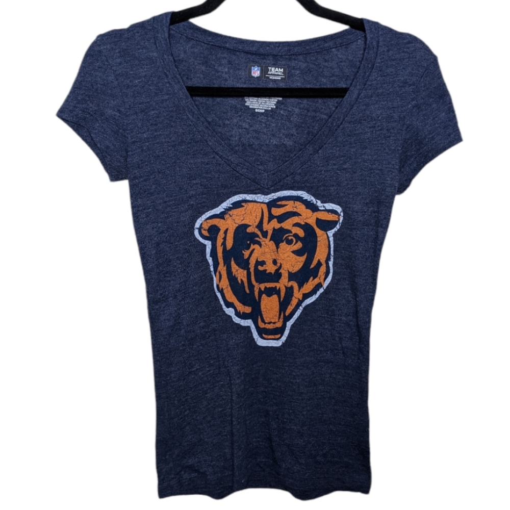 NFL Women's Navy and Orange Bear Graphic Tee